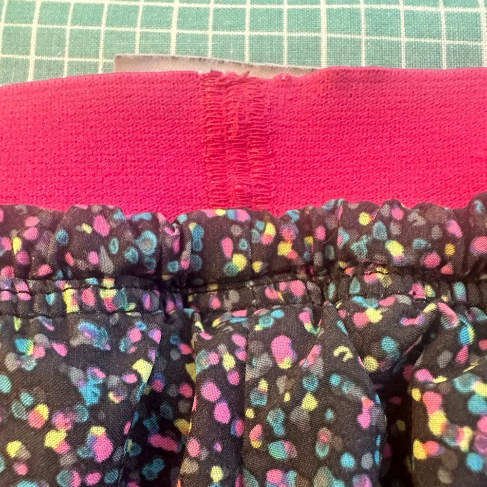 SET OF 4 Nike.Please look pictures//video for better description!!❣️😉 - Picture 10 of 12
